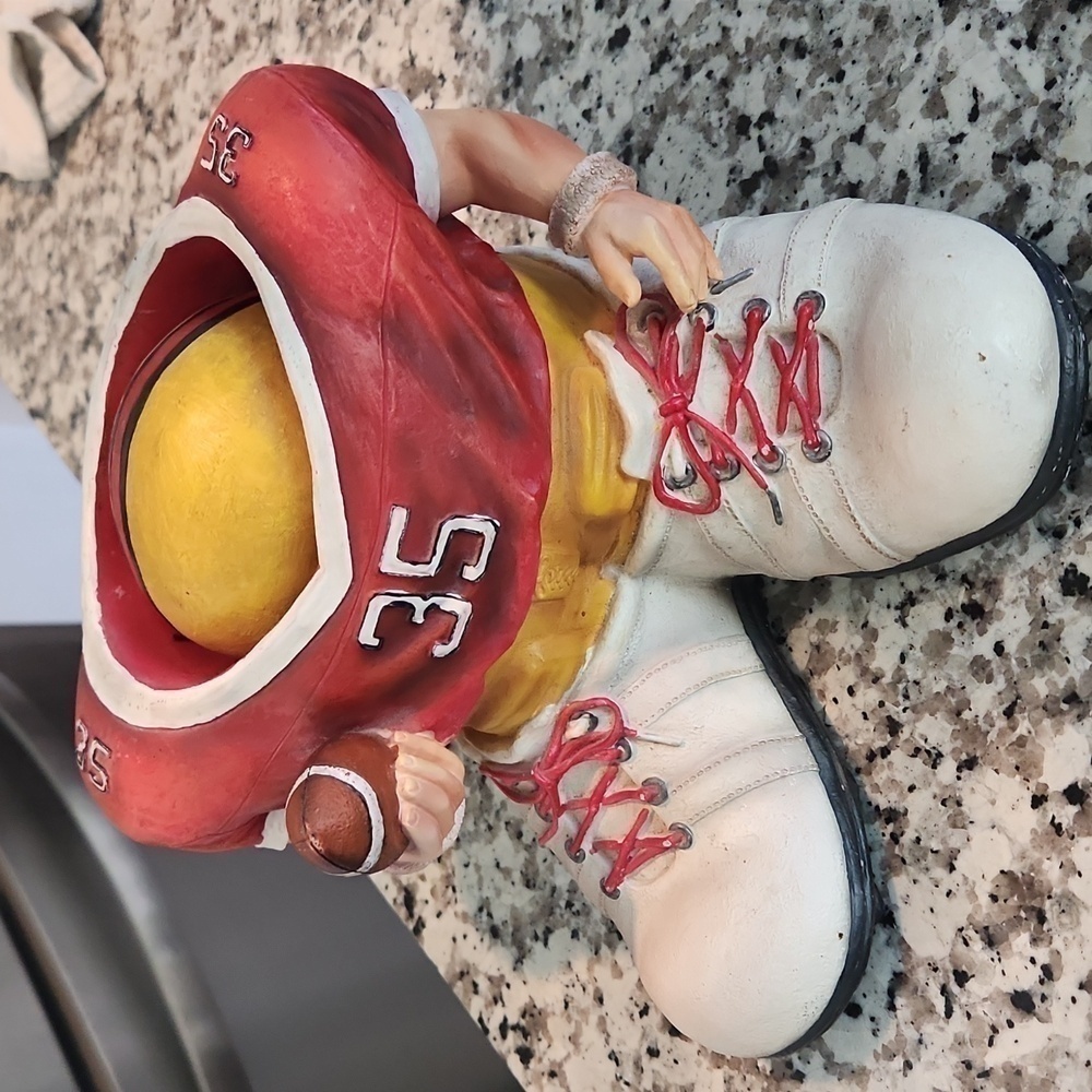 Football Player Decor - Picture 4 of 4